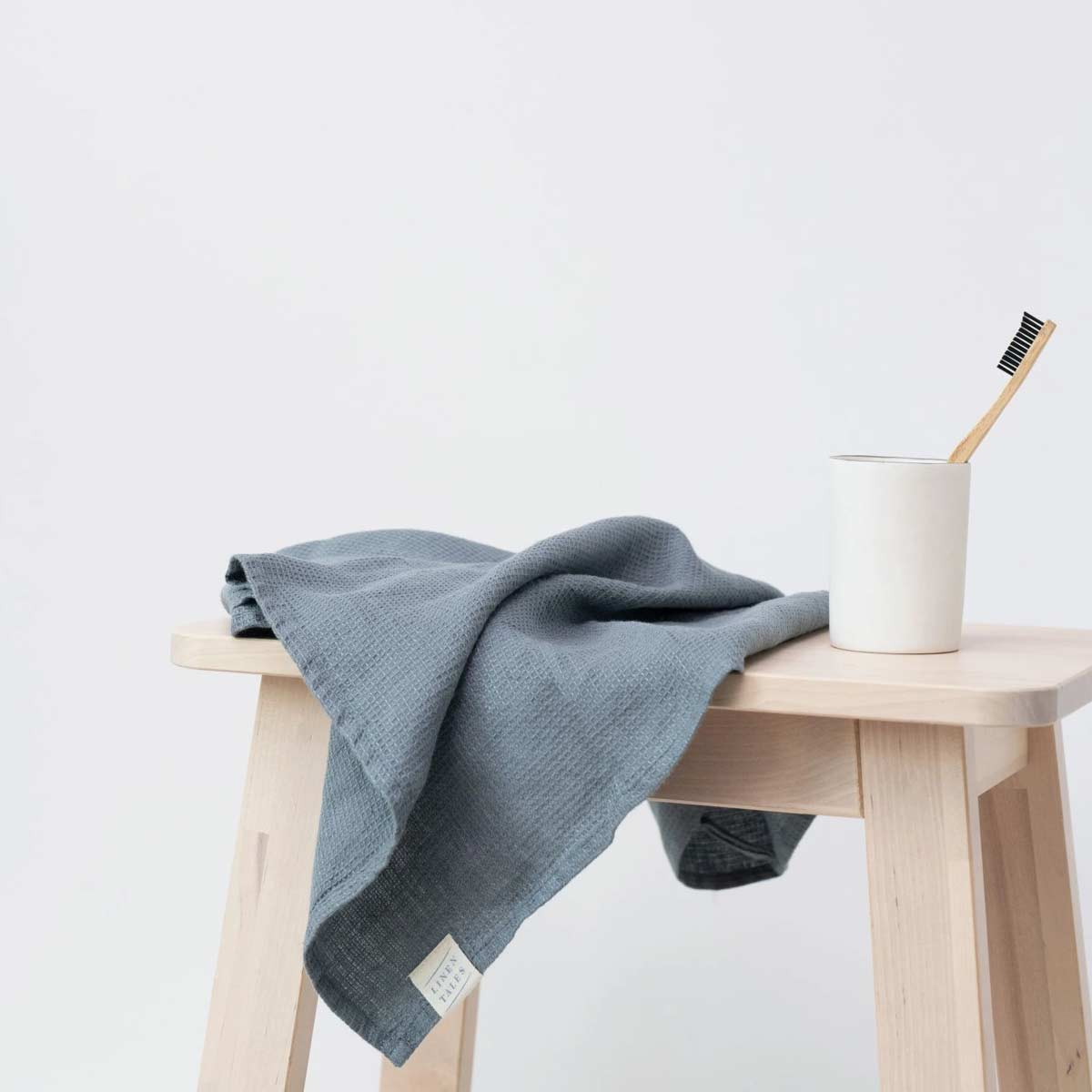 Set asciugamani in lino azzurro polvere