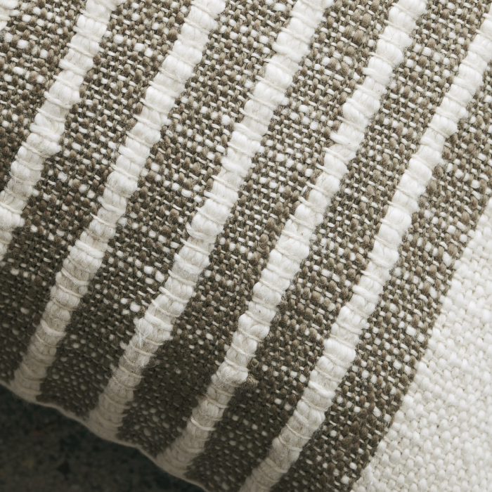 Yarn - cuscino rettangolare a righe color mostarda