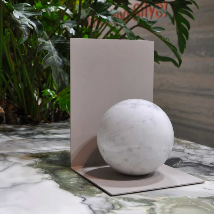 Sphere - fermalibri di design con sfera in marmo