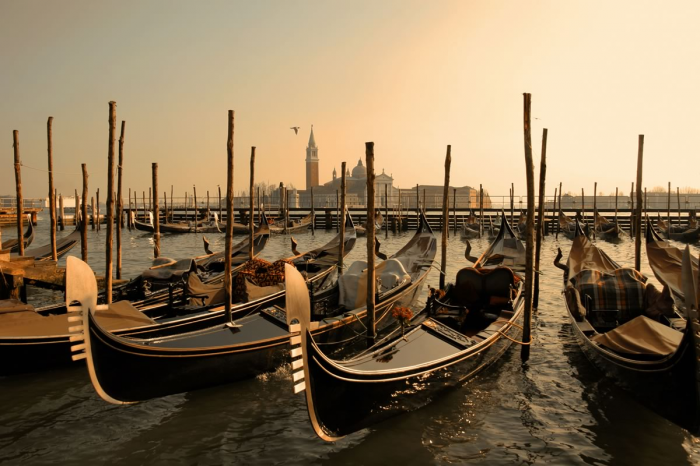 Gondole veneziane Gondole veneziane