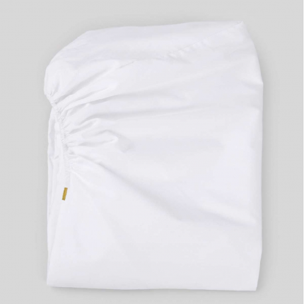 Lenzuolo bianco con angoli in percalle di cotone Lenzuolo bianco con angoli in percalle di cotone