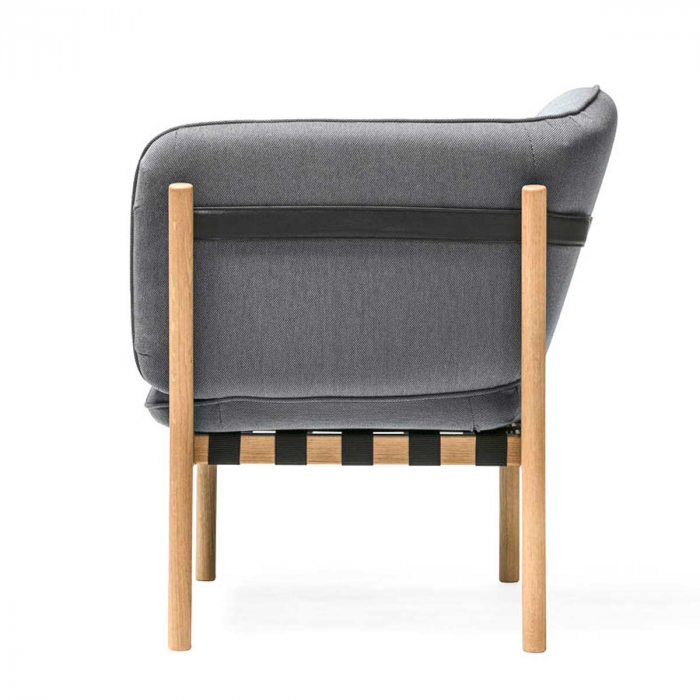 Dowel - poltrona grigia con struttura in rovere