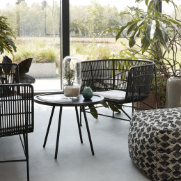 Cuun - poltrona lounge nera in rattan