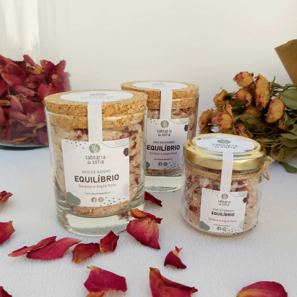 Sali da bagno geranio e argilla rosa Sali da bagno geranio e argilla rosa