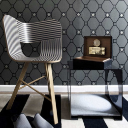 Tria wood stripes - sedia in legno a righe nere e avorio