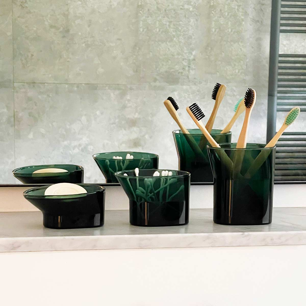 Set accessori bagno design in vetro verde