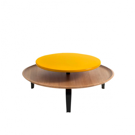 Secreto - coffee table in rovere naturale e laccato giallo