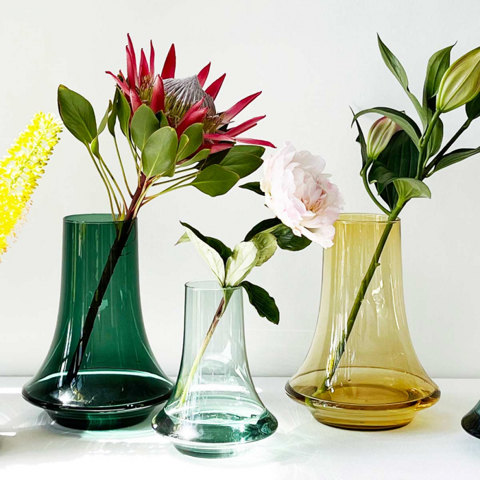 Spinn - vaso in vetro soffiato verde chiaro