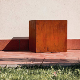 Rubik - vaso quadrato in corten